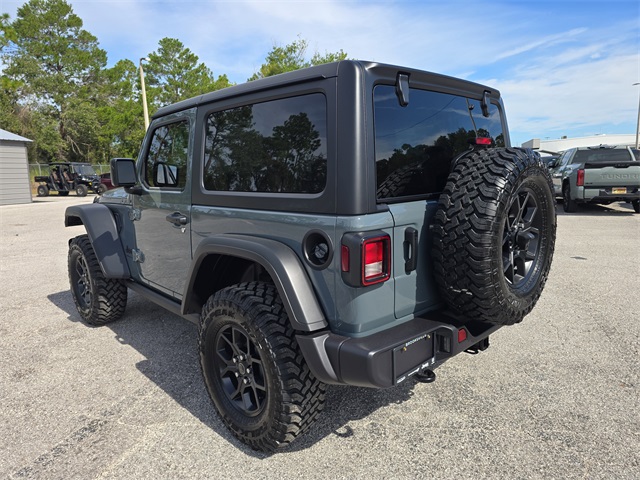 2025 Jeep Wrangler Willys photo 3