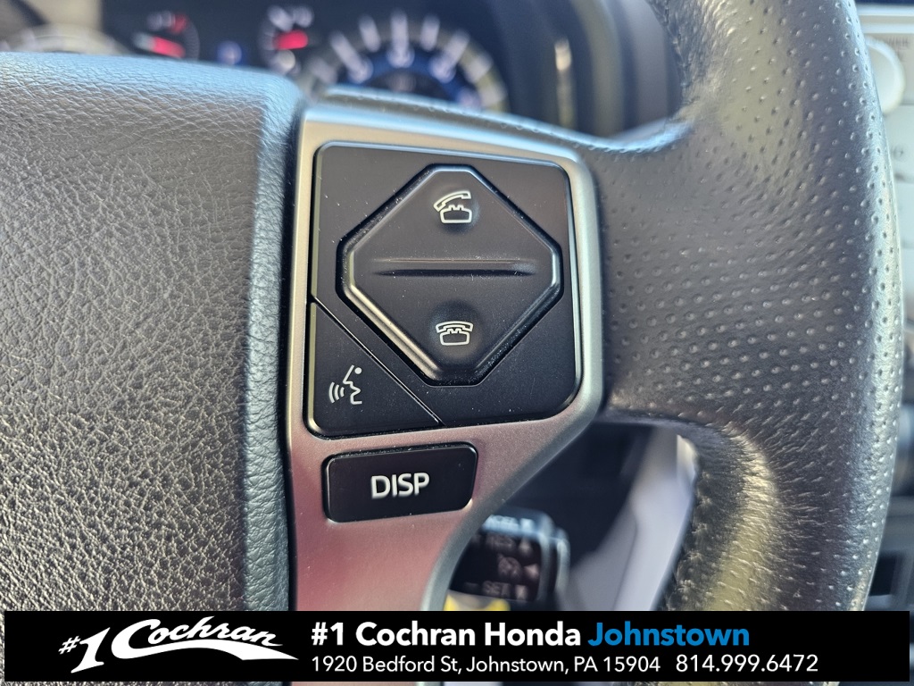 2018 Toyota 4Runner SR5 photo 17