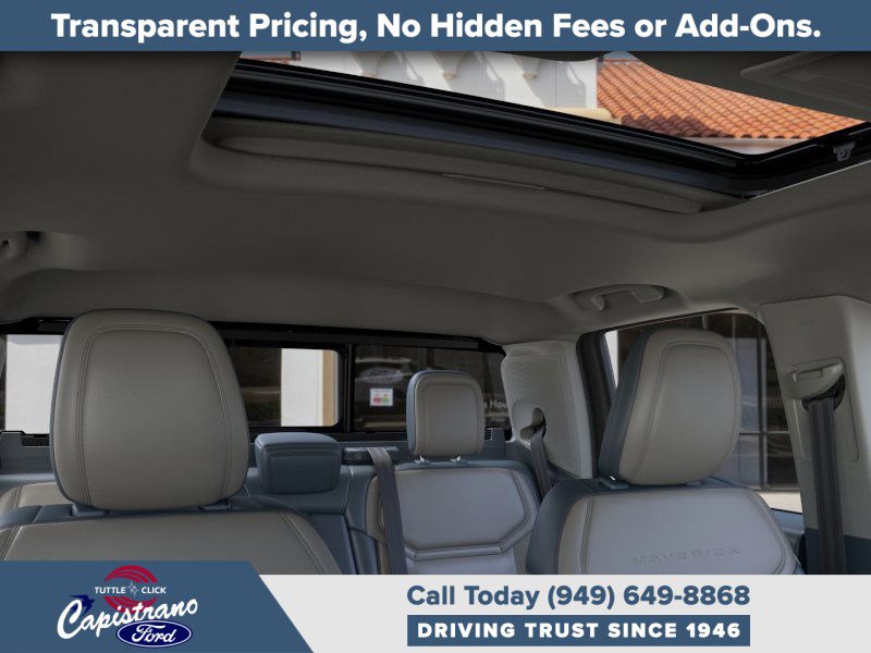 2025 Ford Maverick Lariat photo 2