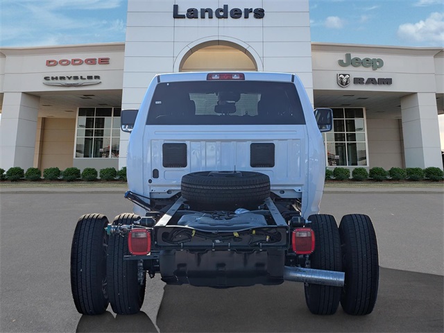 2026 Ram 3500 Tradesman photo 4