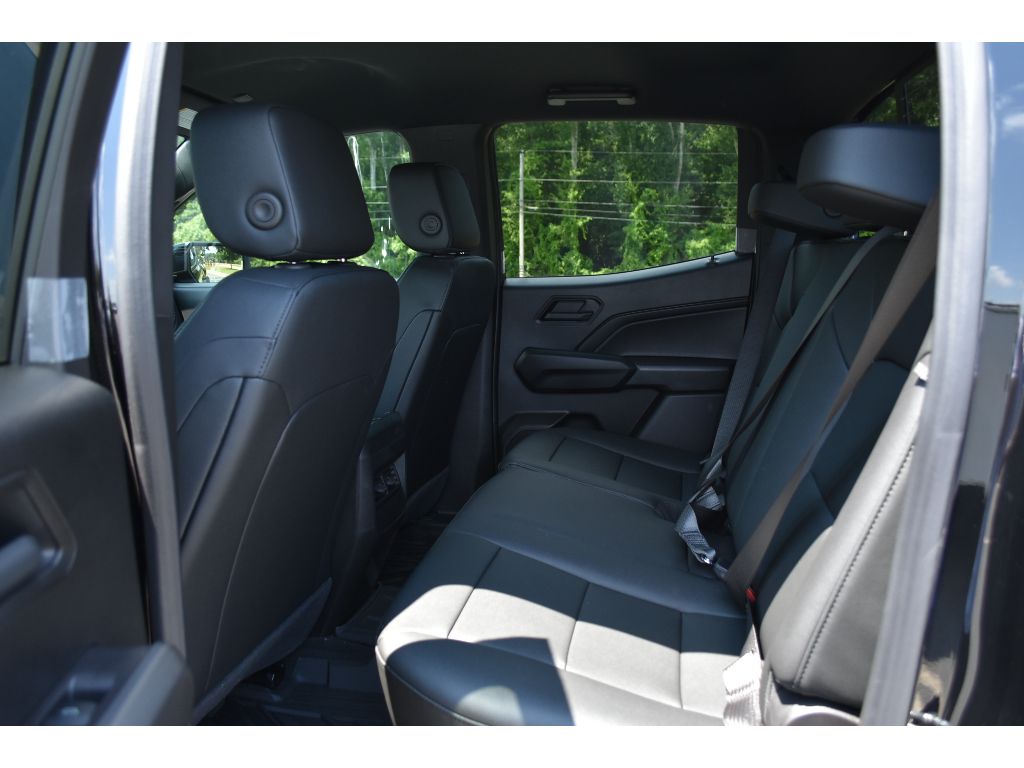 2025 Chevrolet Colorado Trail Boss photo 11