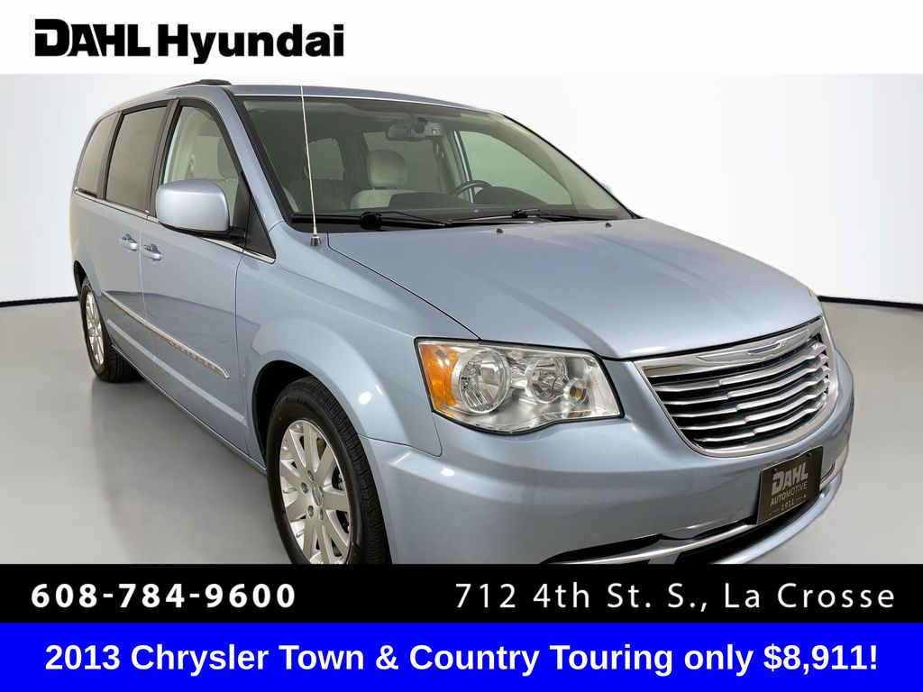 2013 Chrysler Town & Country Touring