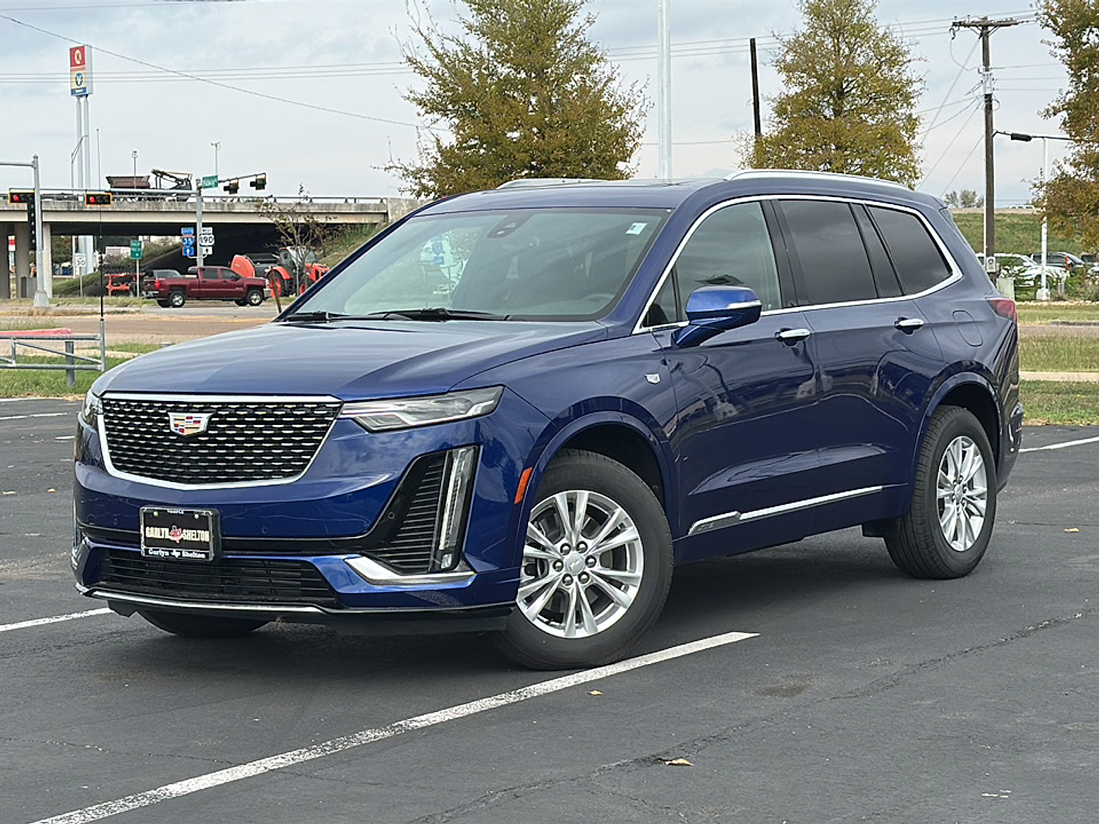 2025 Cadillac XT6 Luxury
