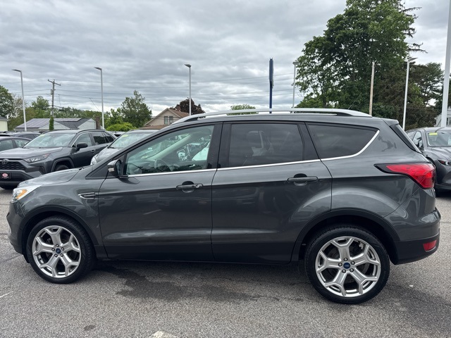 2019 Ford Escape Titanium photo 5