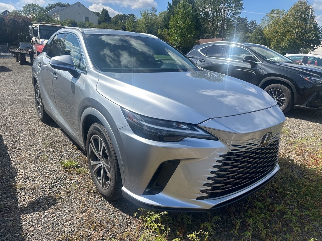 2024 Lexus RX 350 Premium photo 4