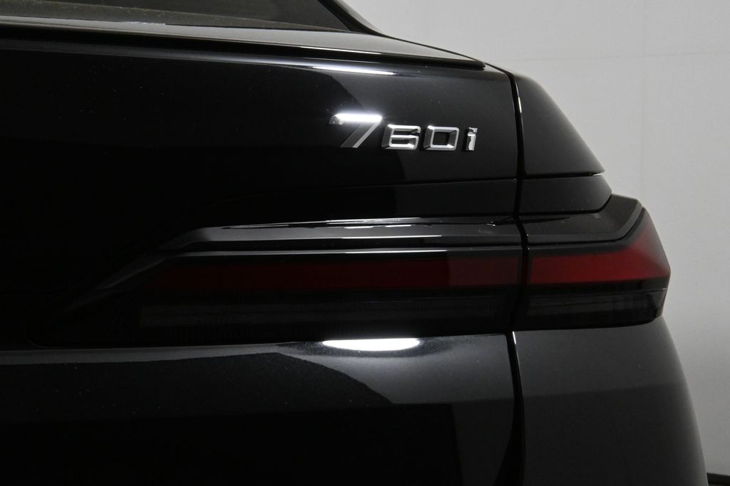 2025 Bmw 760i 760i xDrive photo 13