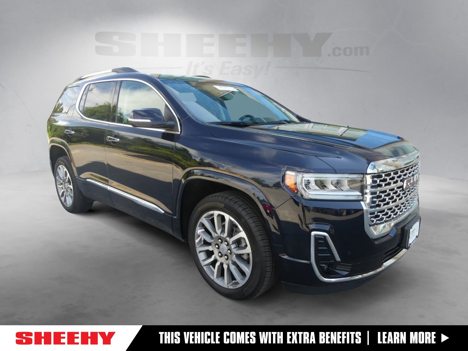 2021 GMC Acadia Denali's photo