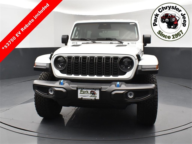 2025 Jeep Wrangler Rubicon 4xe photo 2