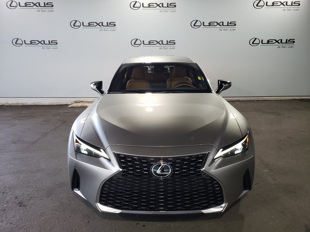 2025 Lexus IS 300 photo 2