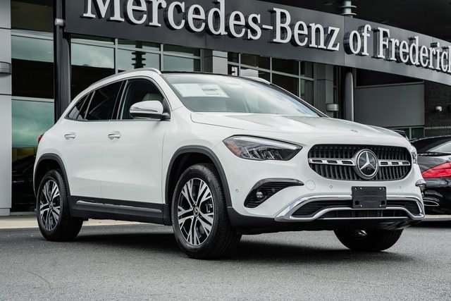 2026 Mercedes-Benz GLA GLA 250's photo