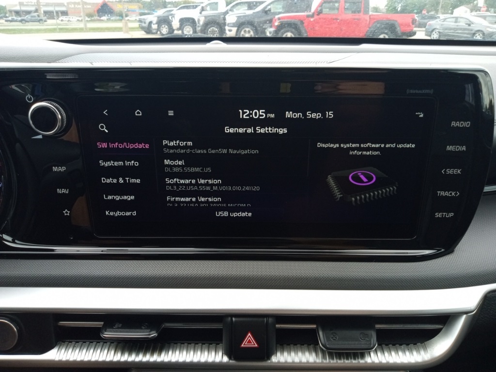 2022 Kia K5 GT-Line photo 33