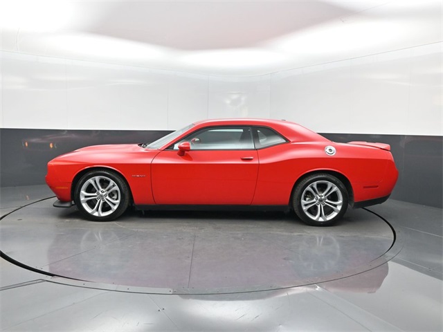 2021 Dodge Challenger R/T photo 2