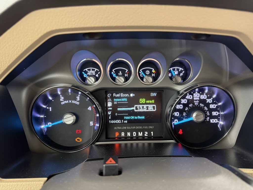 2011 Ford F-250 photo 21