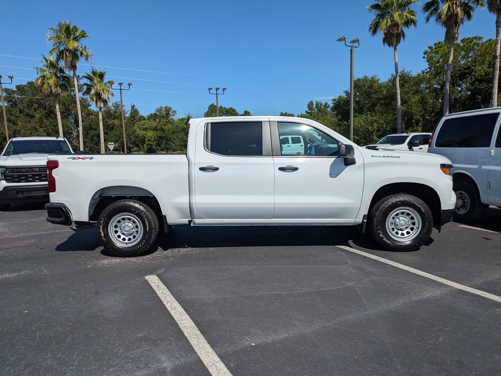 2025 Chevrolet Silverado 1500 photo 2