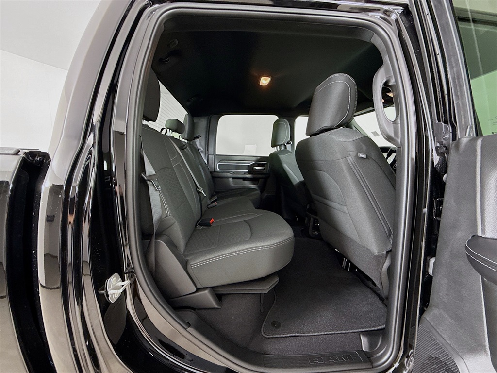 2025 Ram 2500 Big Horn photo 25