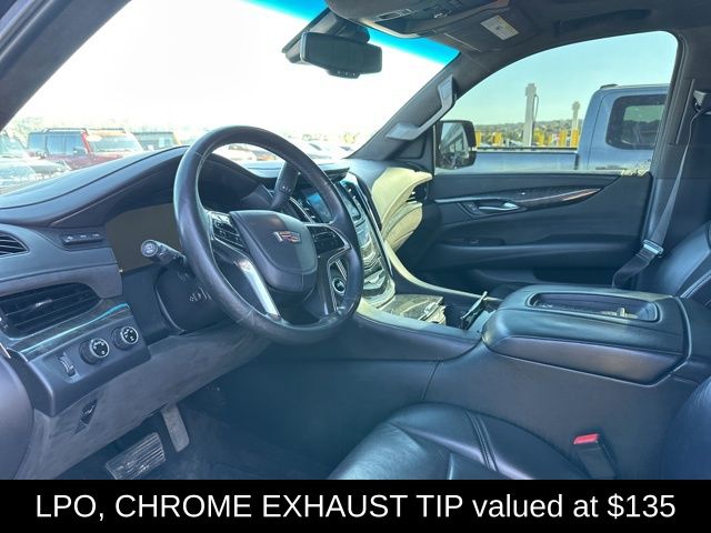 2015 Cadillac Escalade ESV Platinum photo 4
