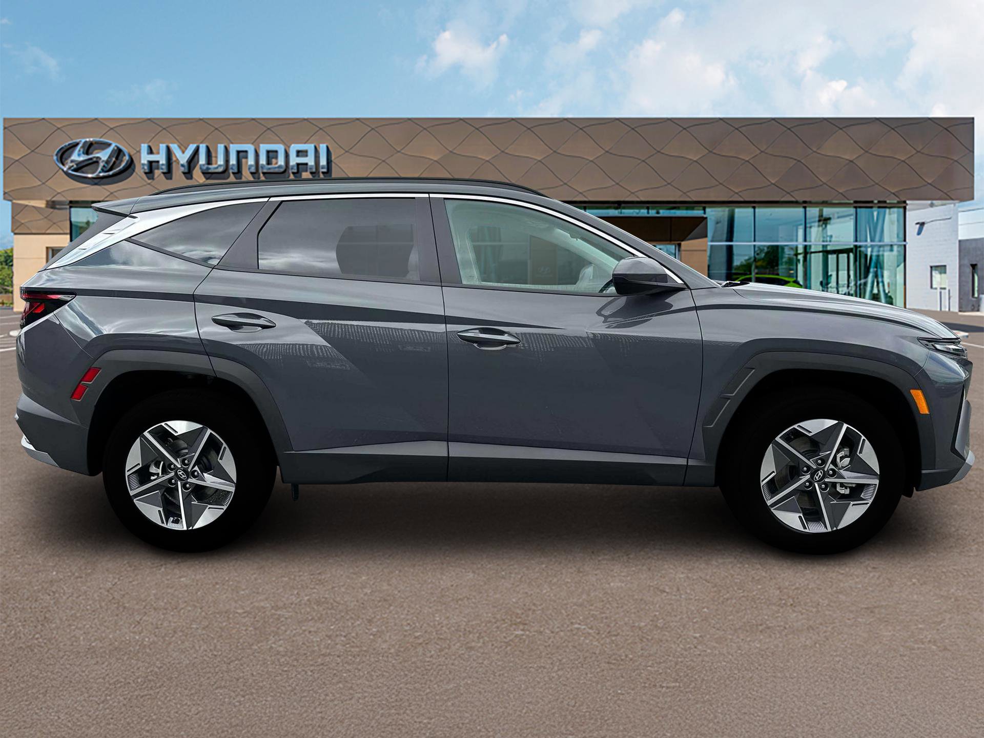 2026 Hyundai Tucson SEL photo 9