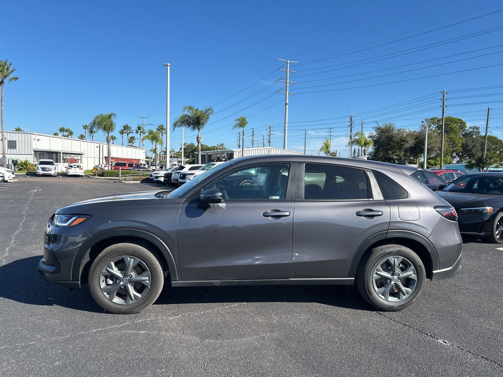 2026 Honda HR-V LX photo 4