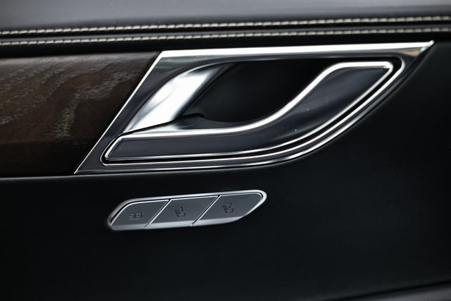 2023 Genesis GV80 3.5T photo 13