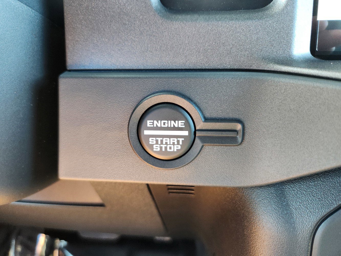 2025 Ford Bronco Badlands photo 14