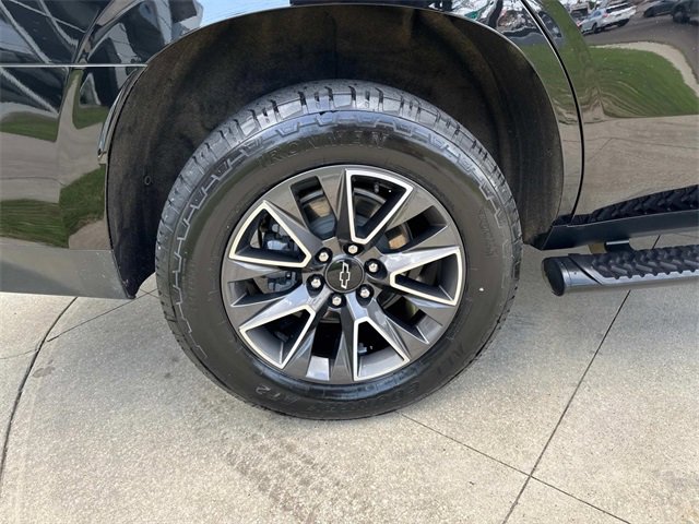2023 Chevrolet Tahoe Z71 photo 3