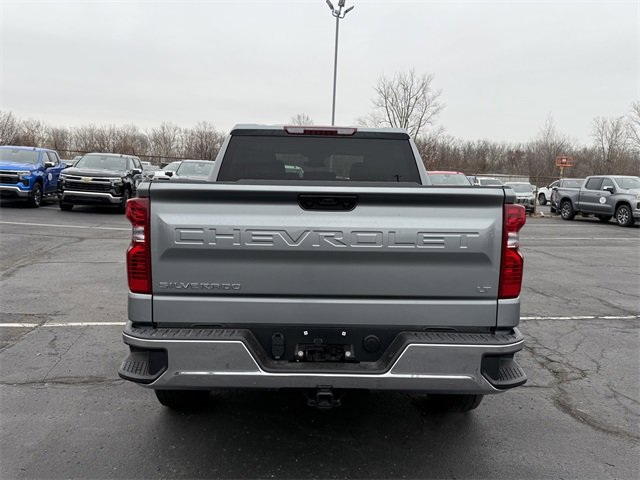 2026 Chevrolet Silverado 1500 LT photo 4