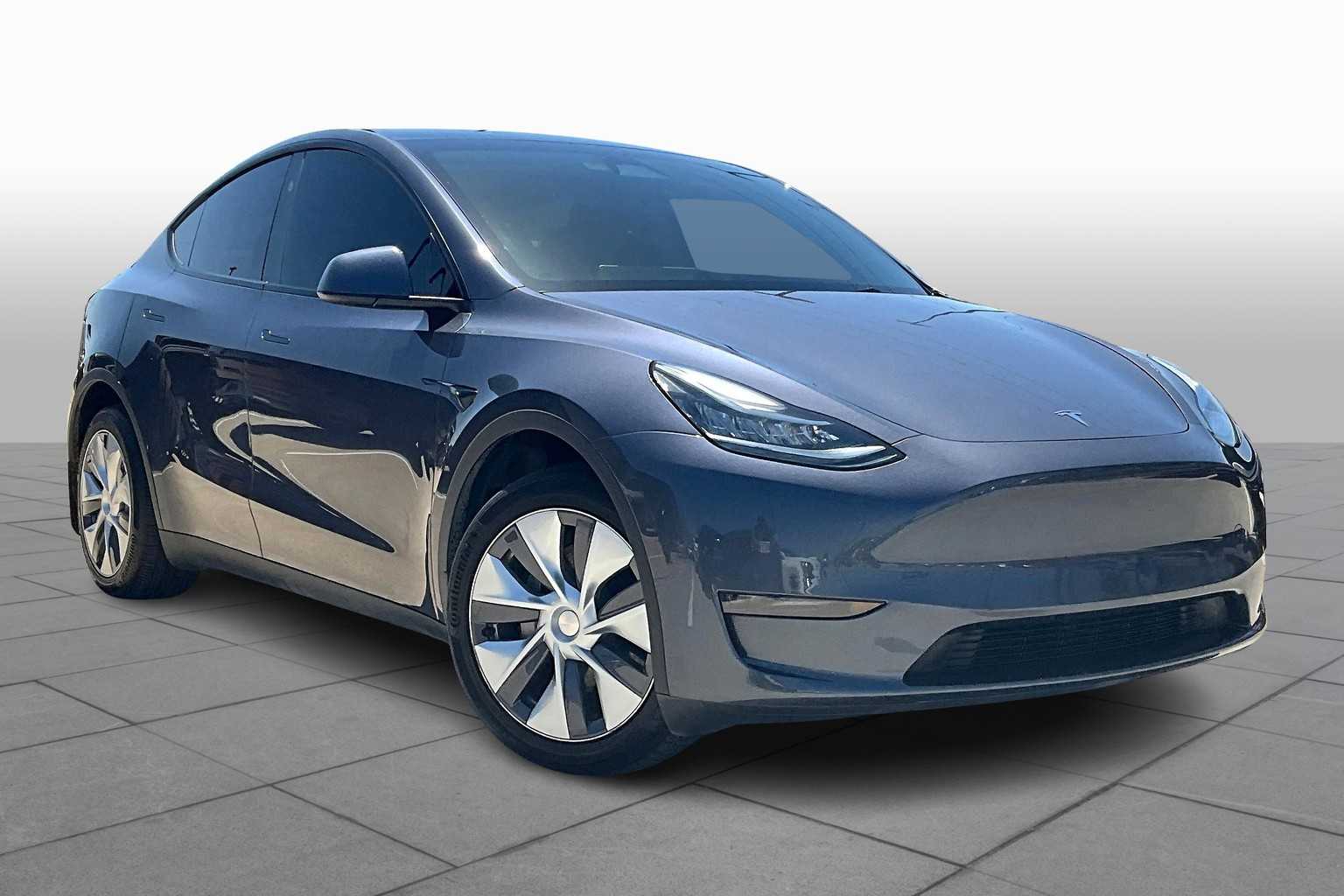 Used 2023 Tesla Model Y Long Range with VIN 7SAYGDEE5PA161580 for sale in Northfield, Minnesota