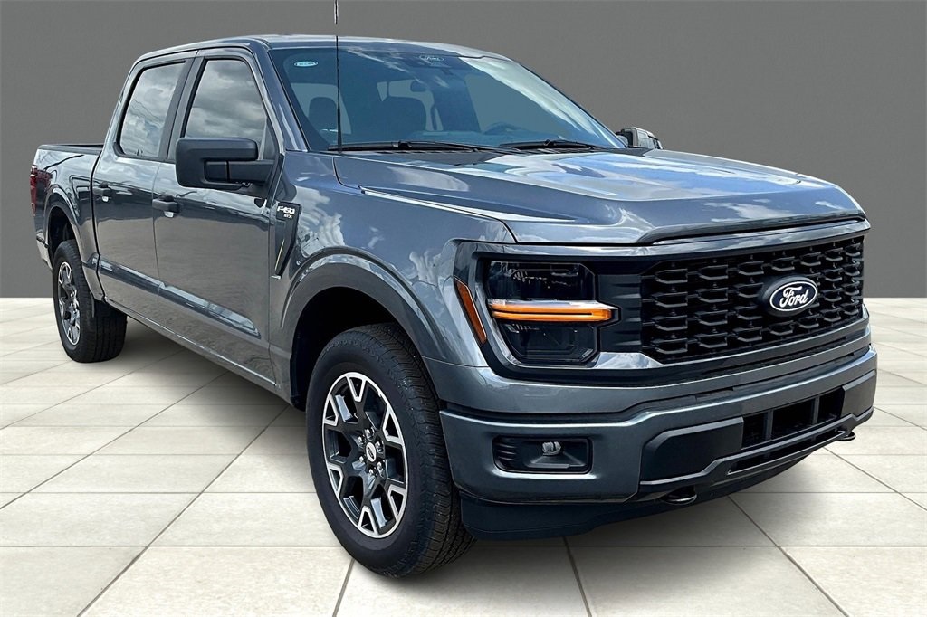 2025 Ford F-150 STX photo 2