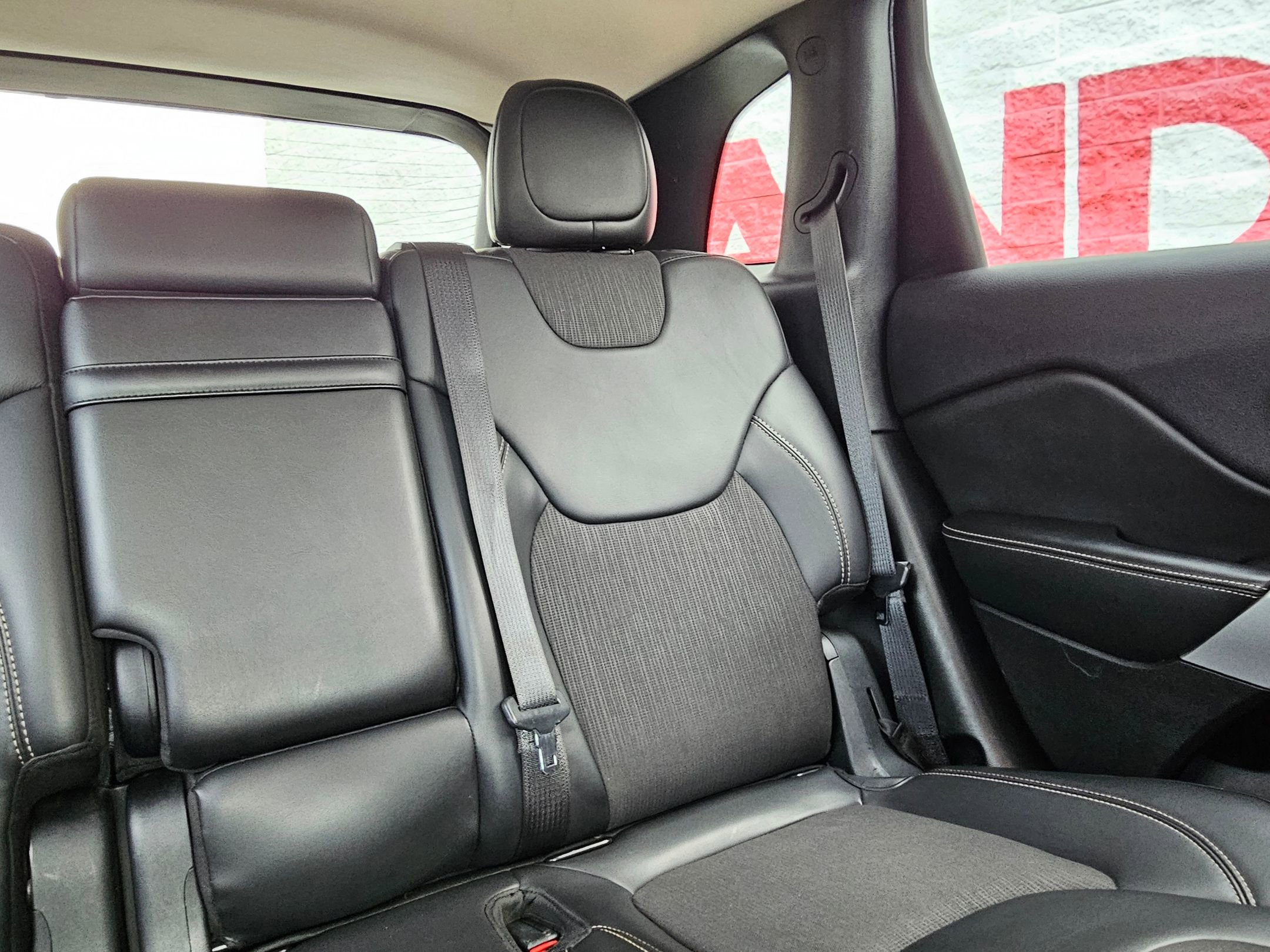 2018 Jeep Cherokee Latitude photo 24