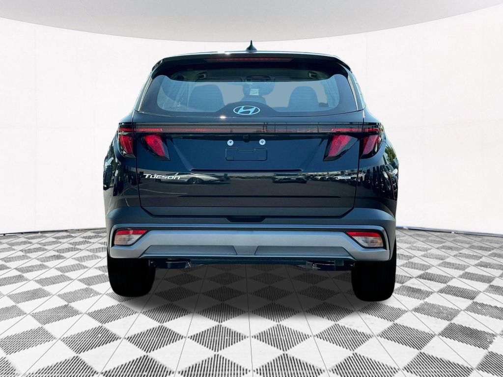 2025 Hyundai Tucson SE photo 5