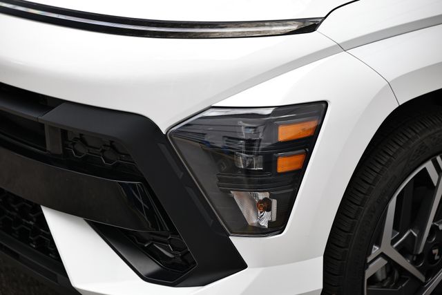 2024 Hyundai Kona N Line photo 9