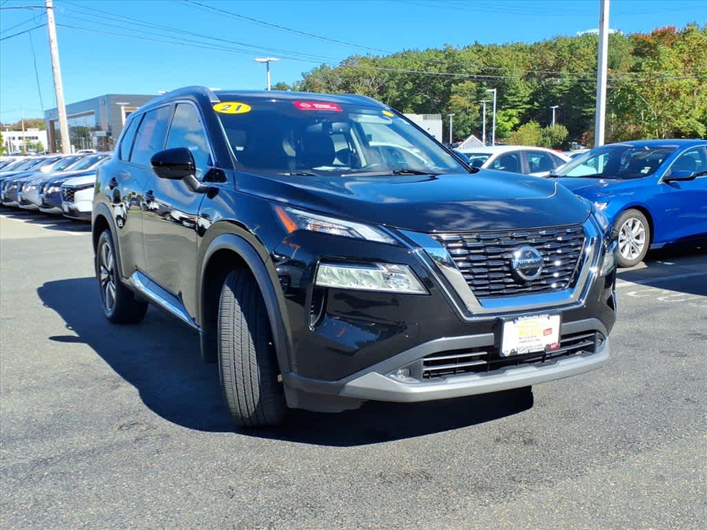 2021 Nissan Rogue SL photo 3