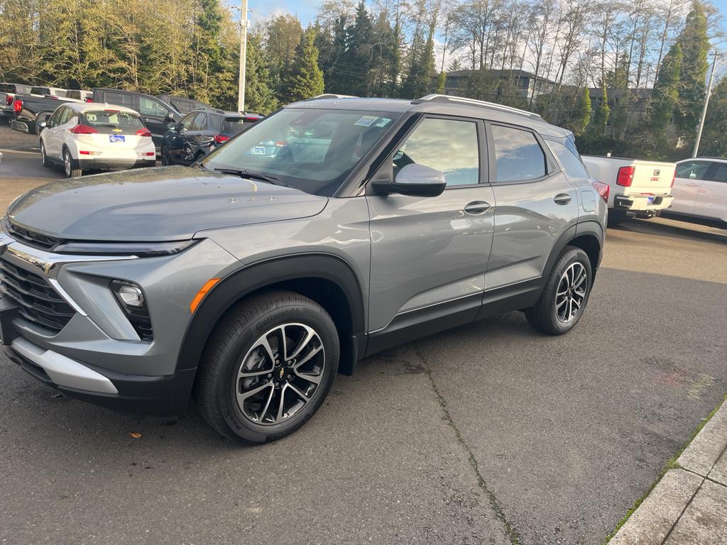 2025 Chevrolet Trailblazer LT photo 15