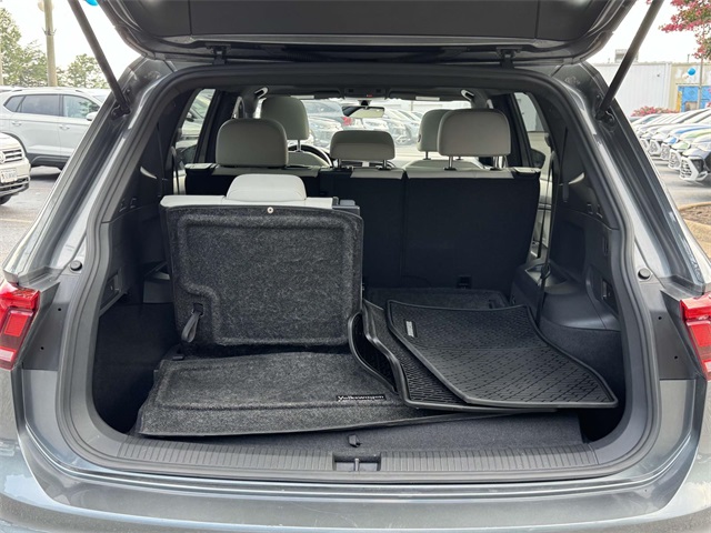 2021 Volkswagen Tiguan SE R-Line Black photo 28