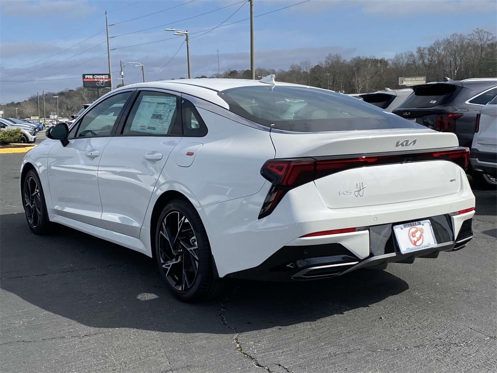 2025 Kia K5 GT-Line photo 6