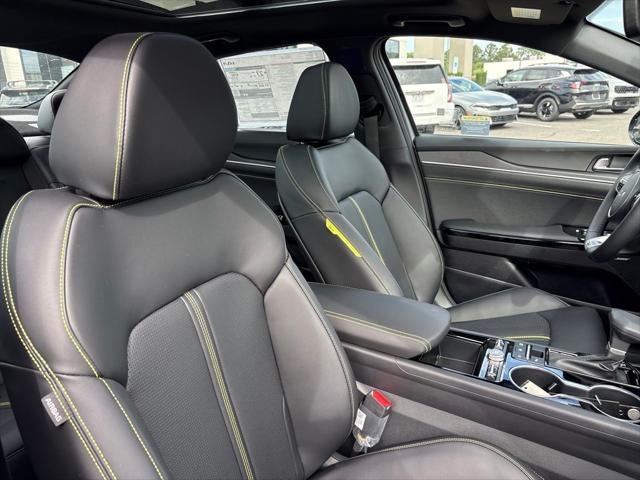 2026 Kia K5 GT photo 24