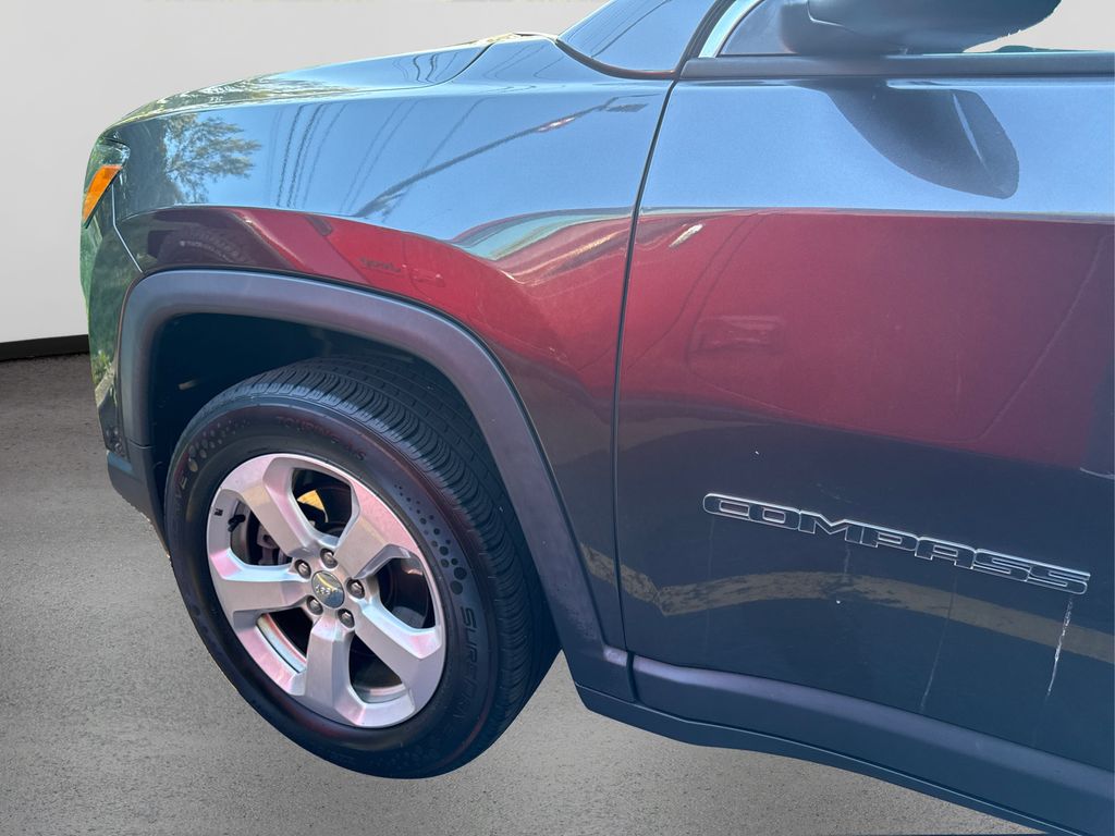 2018 Jeep Compass Latitude photo 10
