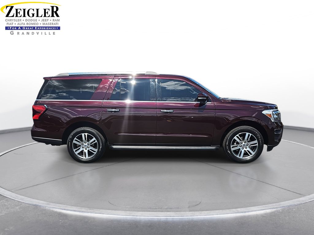 2024 Ford Expedition MAX Limited photo 4