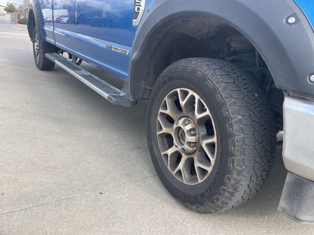 Used 2020 Ford F-350 Super Duty Lariat with VIN 1FT8W3BTXLED24932 for sale in Kansas City