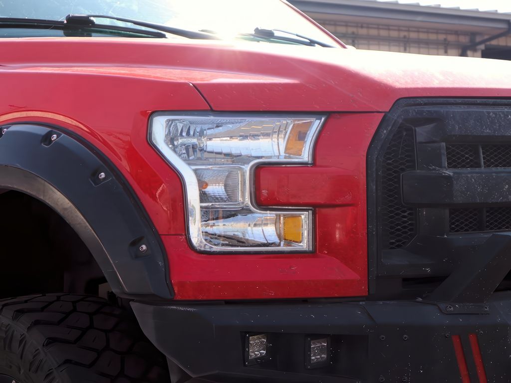 2016 Ford F-150 XLT FX4 photo 6