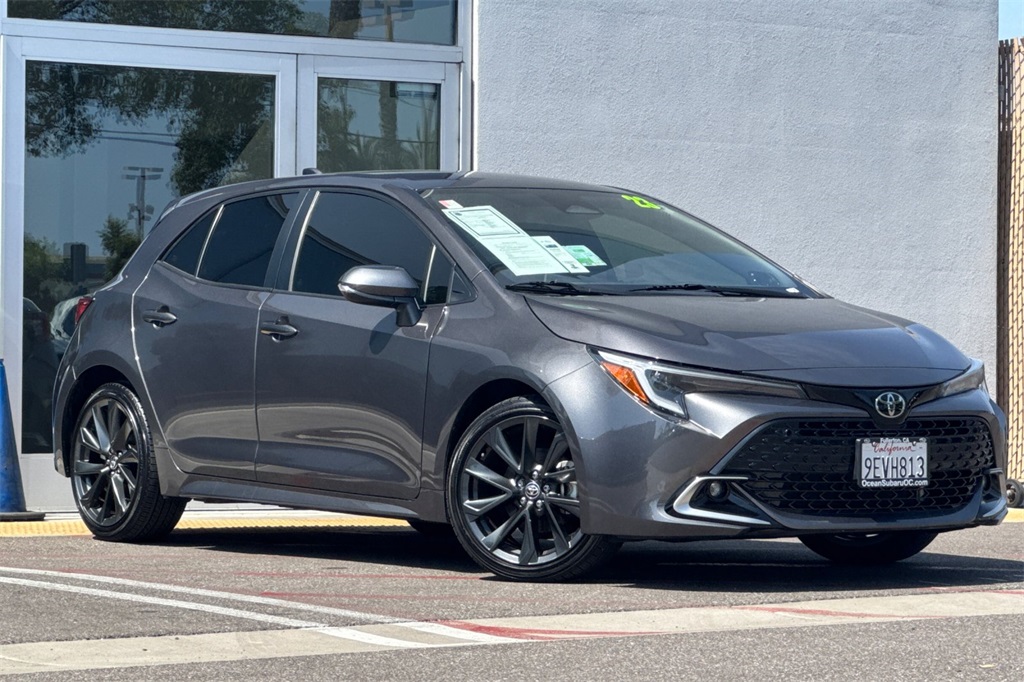 2023 Toyota Corolla XSE photo 2