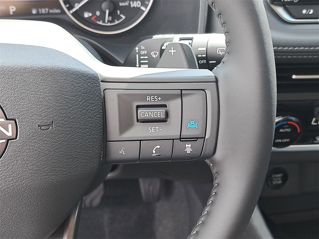 2026 Nissan Rogue SV photo 24