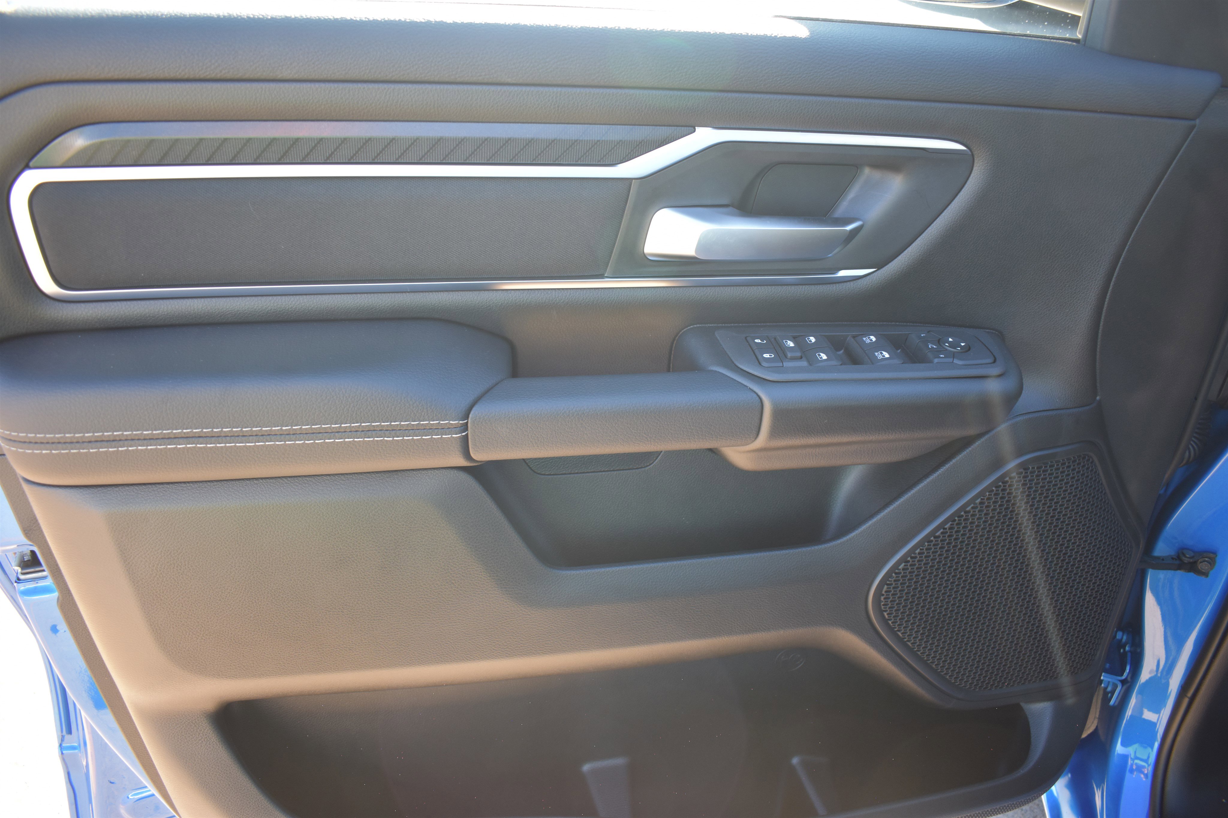 2025 Ram 1500 Big Horn photo 5