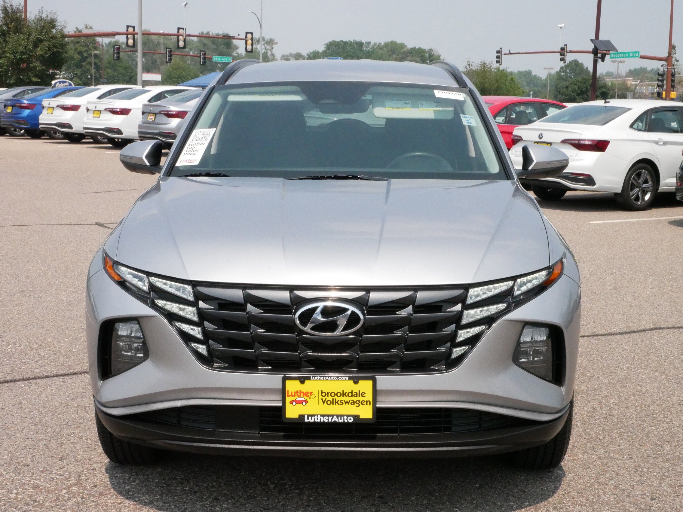 Used 2022 Hyundai Tucson SEL with VIN 5NMJBCAEXNH030723 for sale in Brooklyn Center, Minnesota