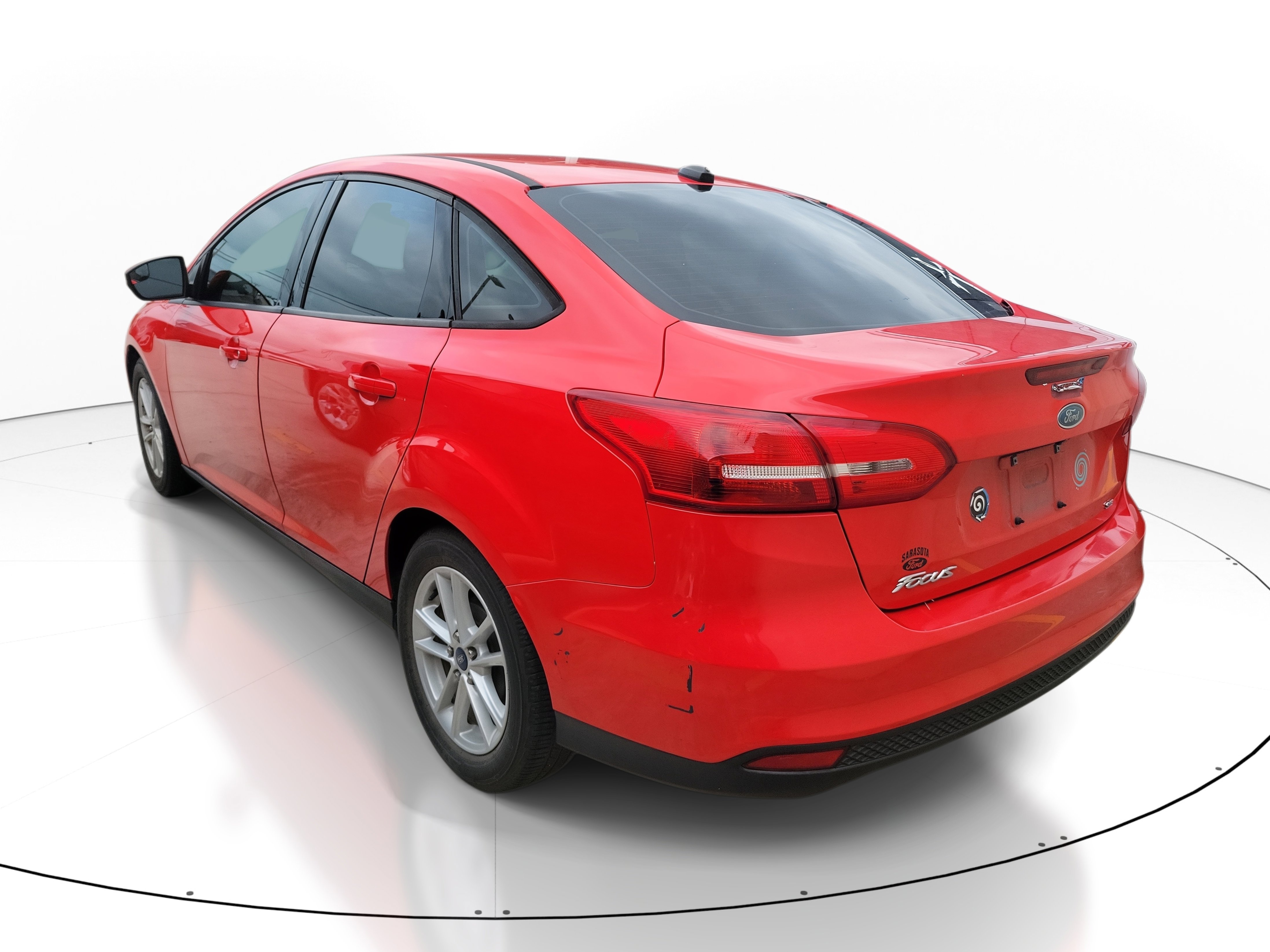 2015 Ford Focus SE photo 4