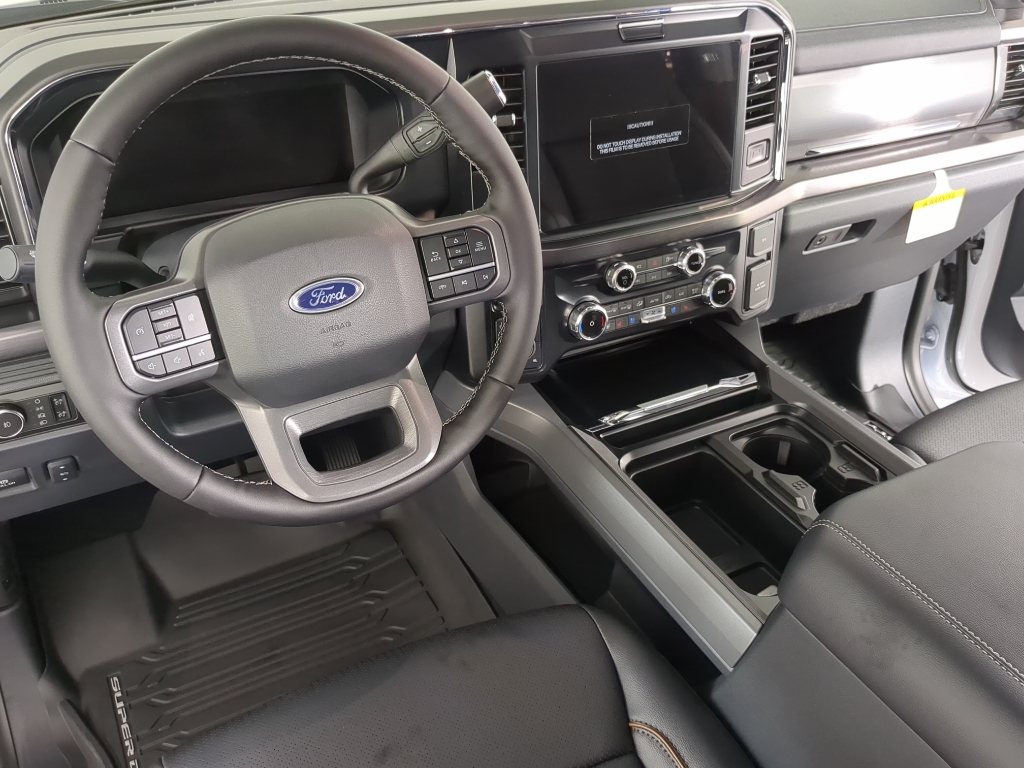 2026 Ford F-250 Lariat photo 14