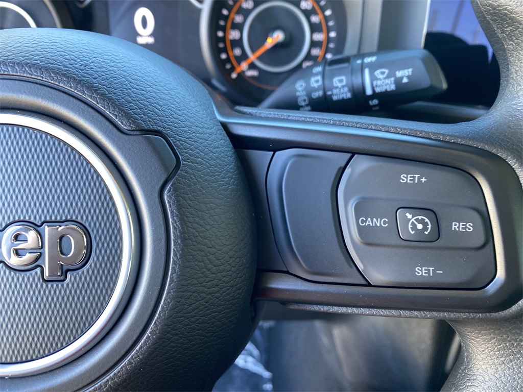 2025 Jeep Wrangler Sport photo 25