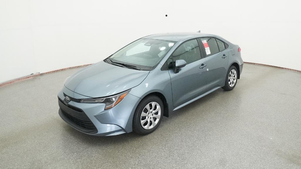 2026 Toyota Corolla LE's photo