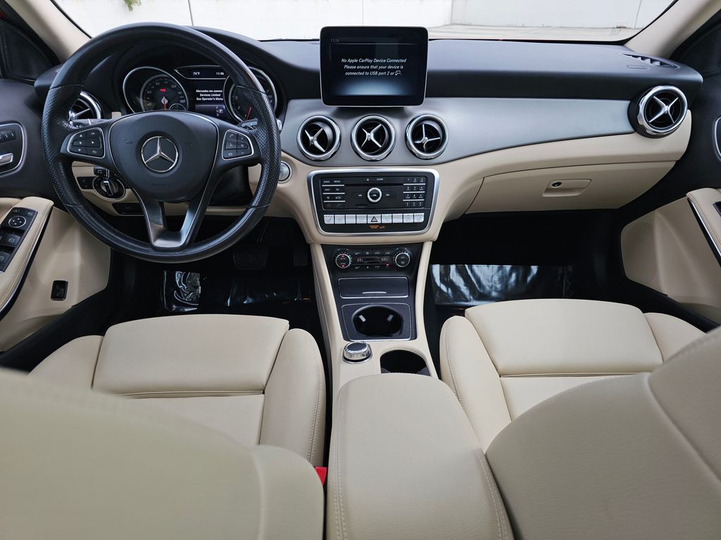 2020 Mercedes Benz GLA 250 4MATIC photo 14