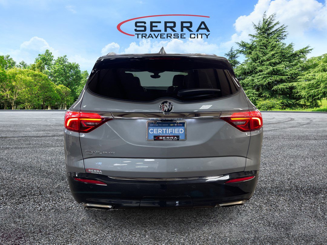 2023 Buick Enclave Essence photo 3
